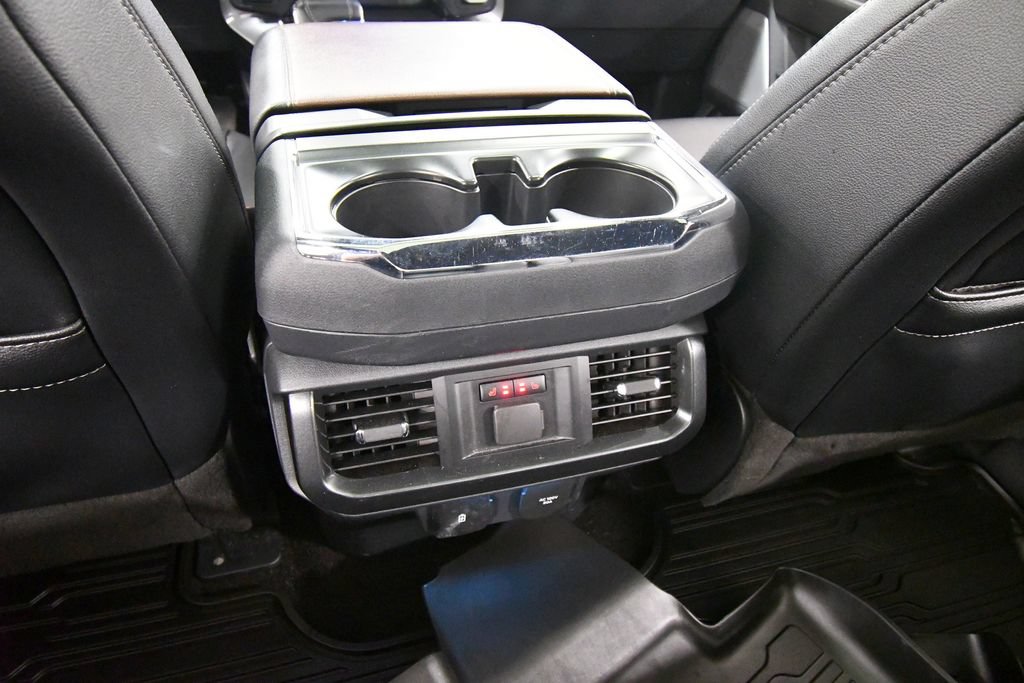Used 2022 Ford F150 Lariat w/ Equipment Group 502A High AWD/4WD image 17