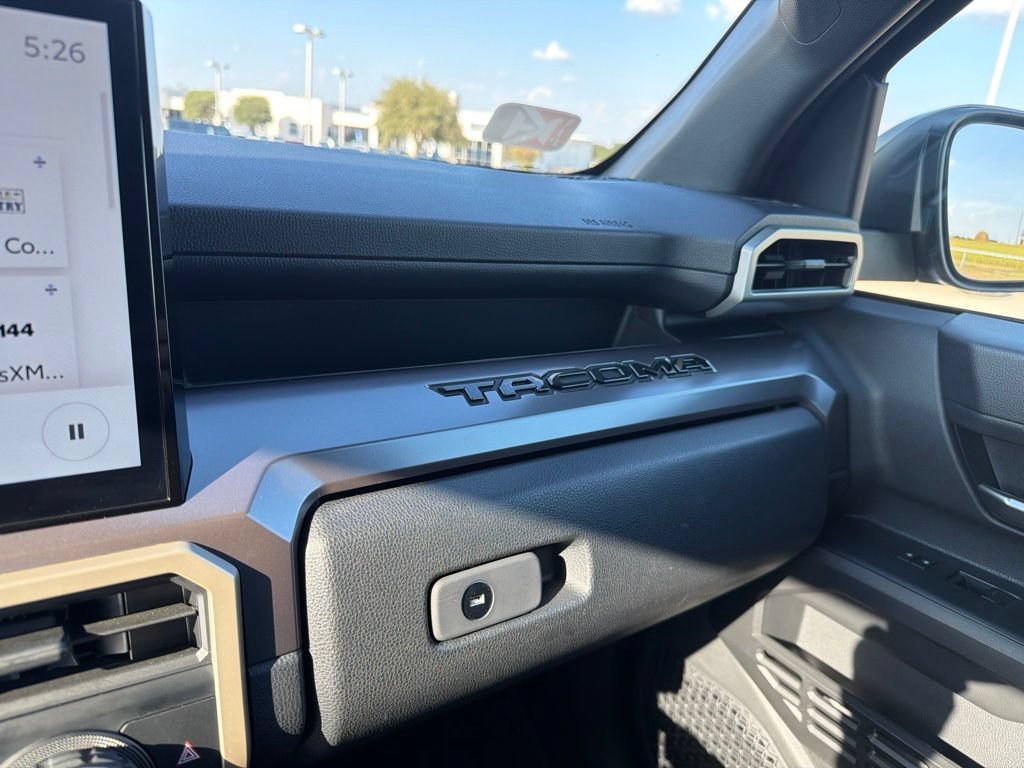 Used 2024 Toyota Tacoma TRD Sport AWD/4WD image 10