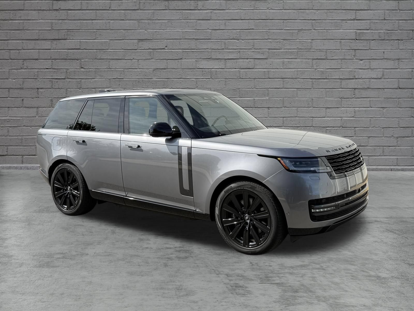 Used 2025 Land Rover Range Rover SE AWD/4WD image 10