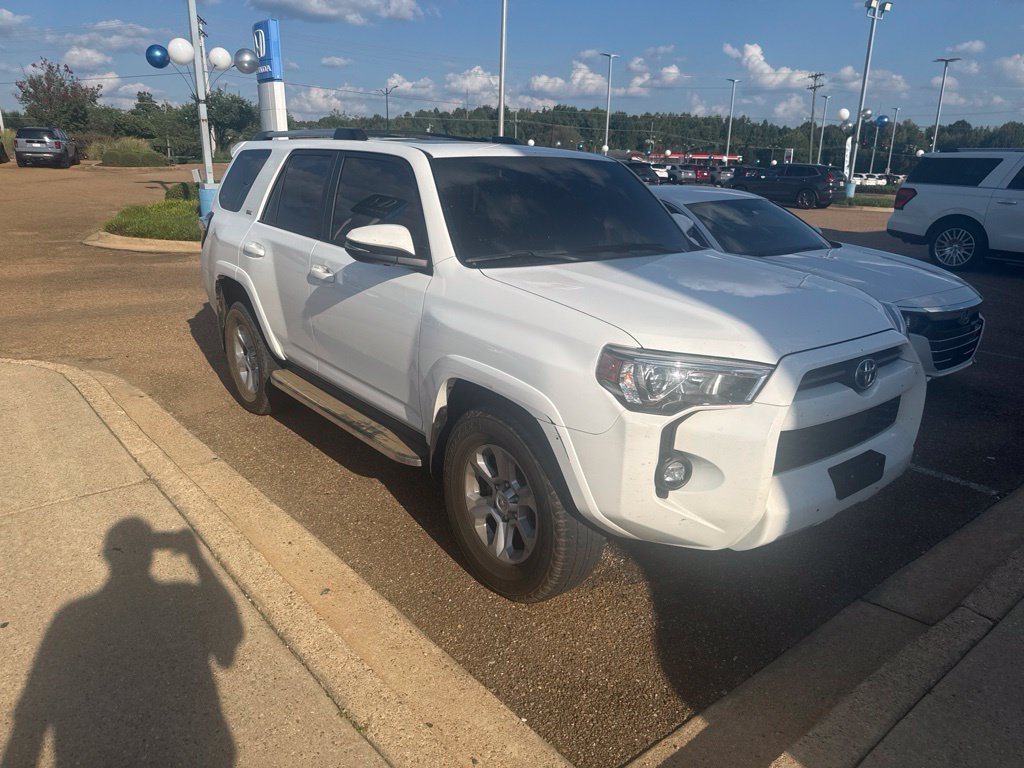 Used 2023 Toyota 4Runner SR5 Premium w/ Moonroof Package RWD image 1