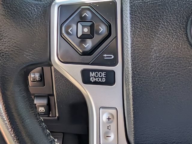Used 2017 Toyota Tundra Limited w/ Limited Premium Package RWD image 20
