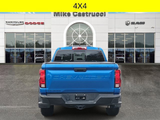 Used 2023 Chevrolet Colorado Trail Boss w/ Advanced Trailering Package AWD/4WD image 5