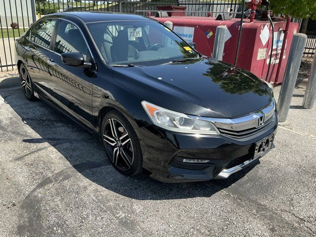 Used 2017 Honda Accord Sport image 4