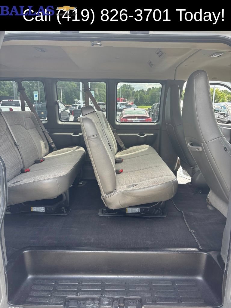 Used 2019 Chevrolet Express 3500 LT w/ LT Preferred Equipment Group RWD image 15