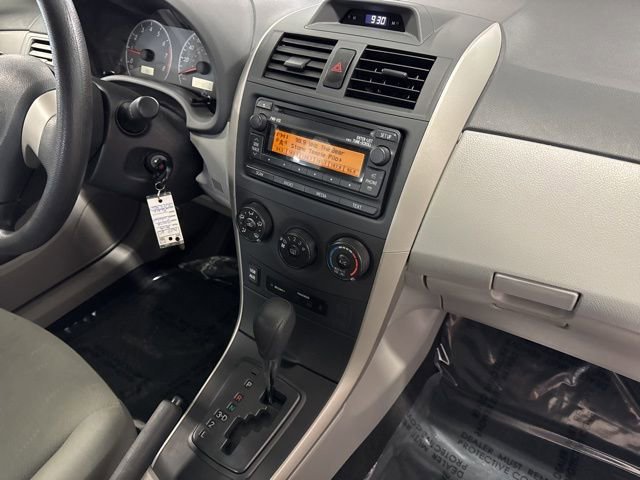 Used 2013 Toyota Corolla L image 15