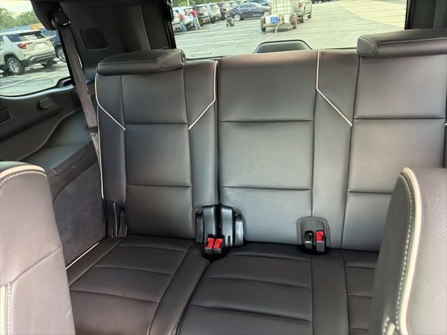 Used 2024 Cadillac Escalade Sport w/ Touring Package AWD/4WD image 13