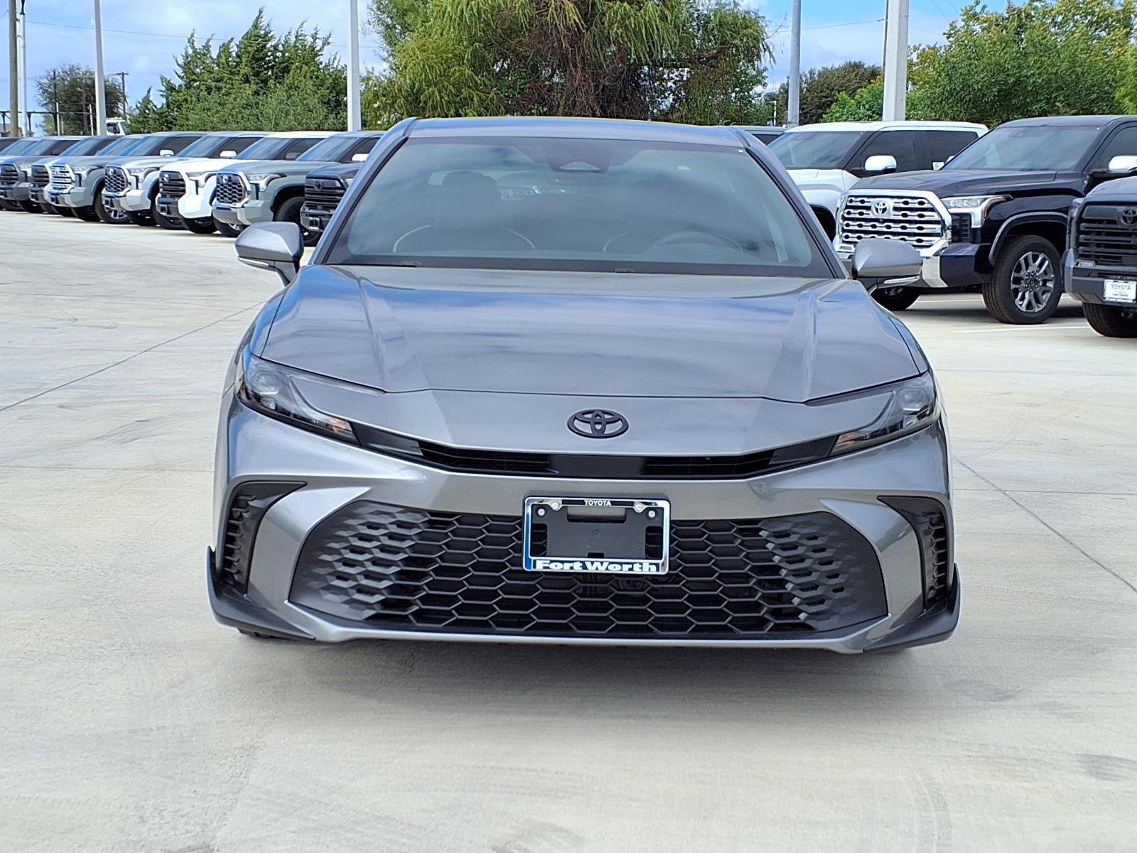 New 2026 Toyota Camry SE w/ Convenience Package FWD image 2
