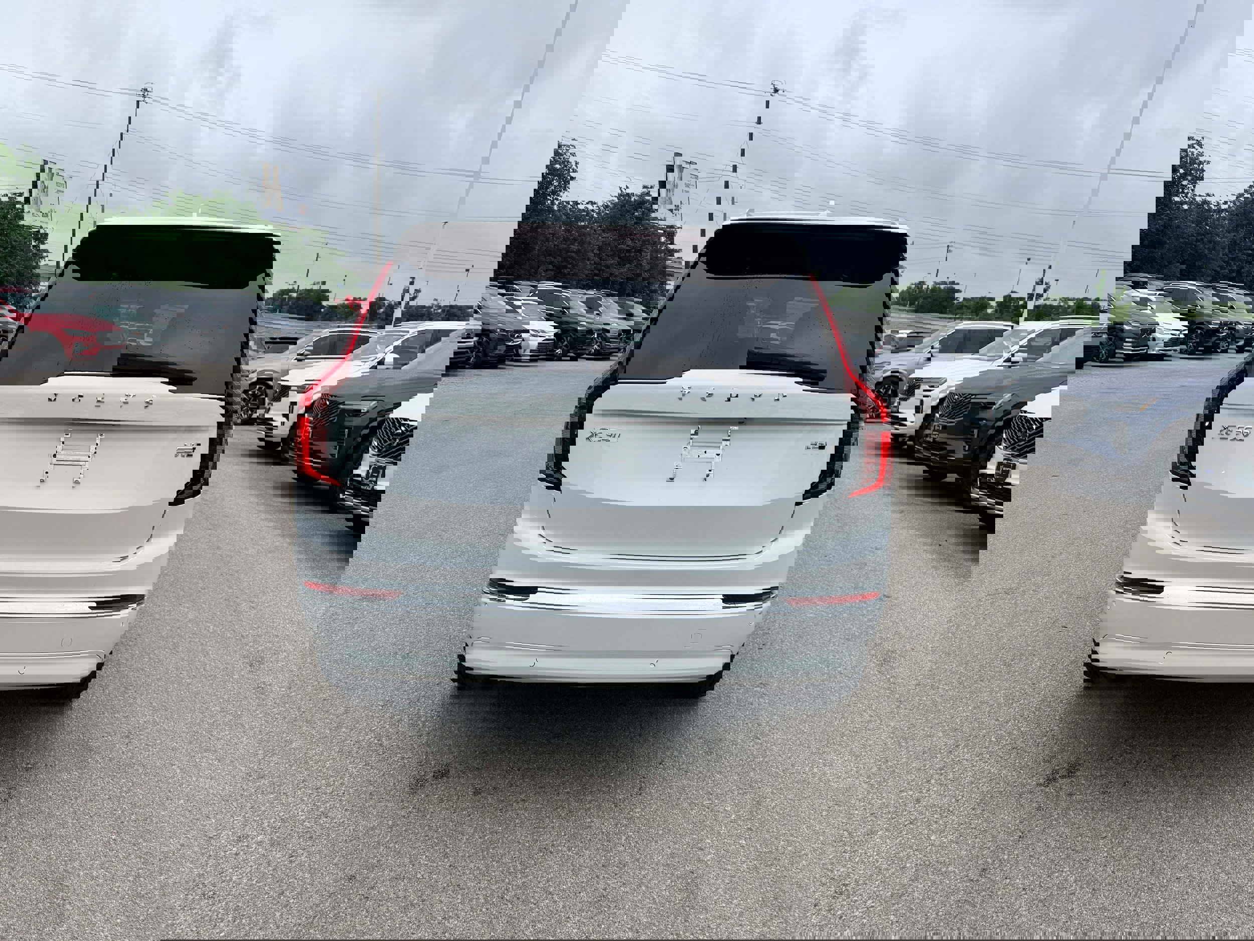 Certified 2025 Volvo XC90 B5 Plus image 5