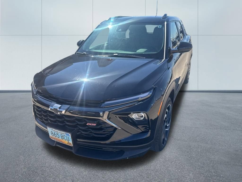 Used 2024 Chevrolet TrailBlazer RS w/ Convenience Package AWD/4WD image 3