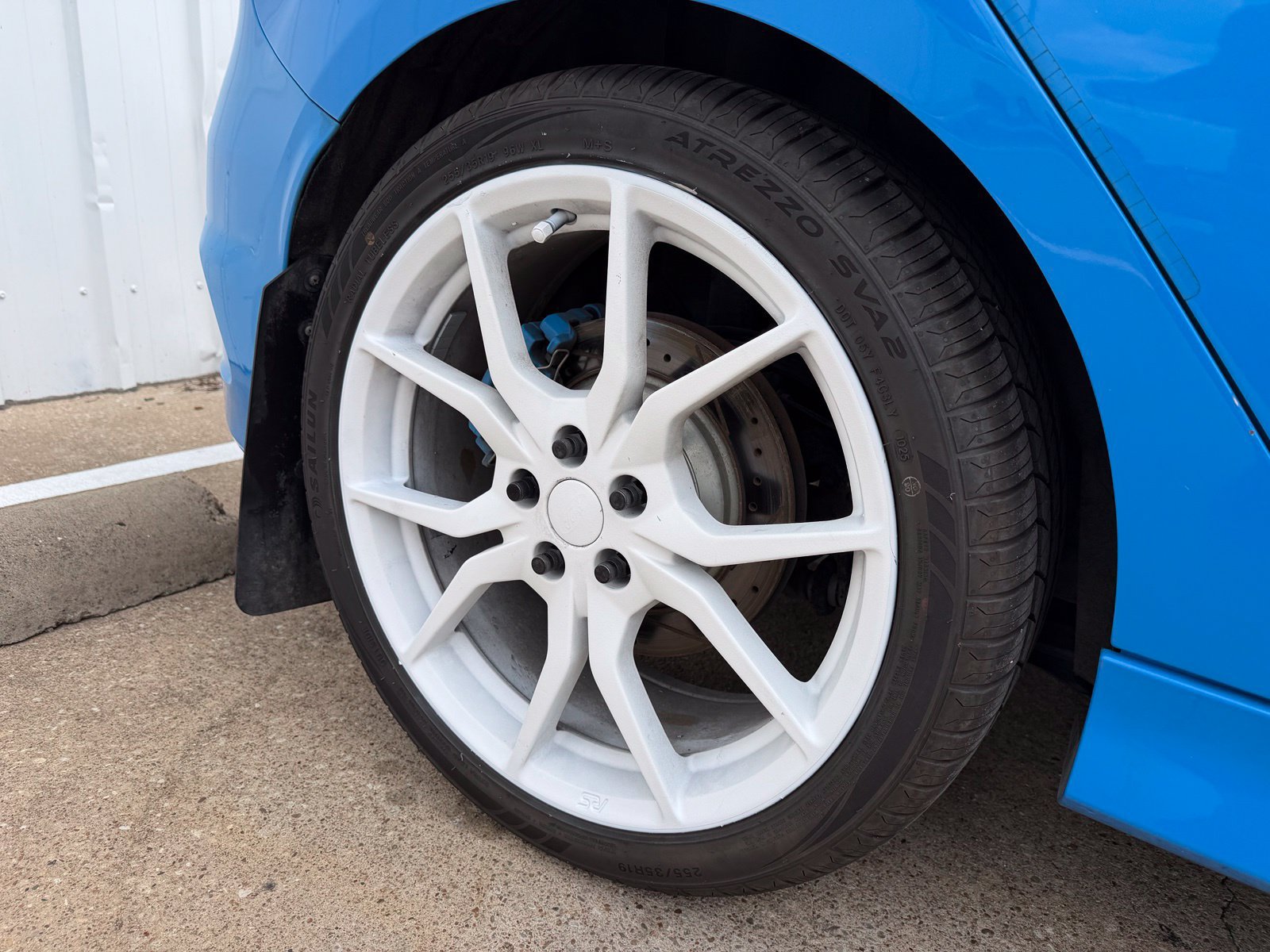 Used 2017 Ford Focus RS AWD/4WD image 42