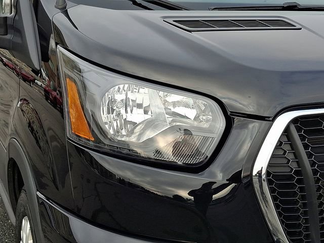 Used 2024 Ford Transit 350 XLT image 9