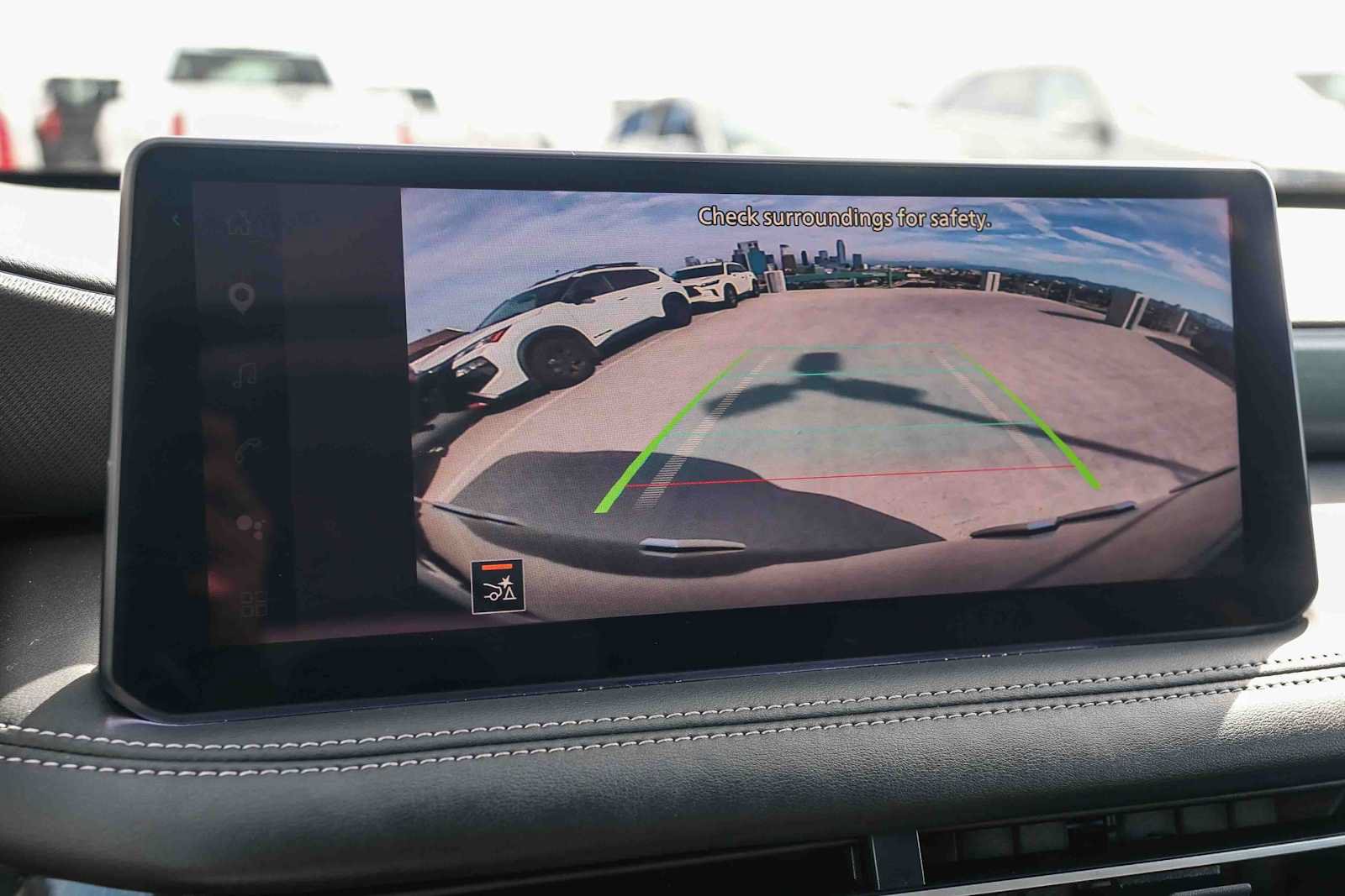 Used 2026 INFINITI QX60 Pure w/ Cargo Package FWD image 26