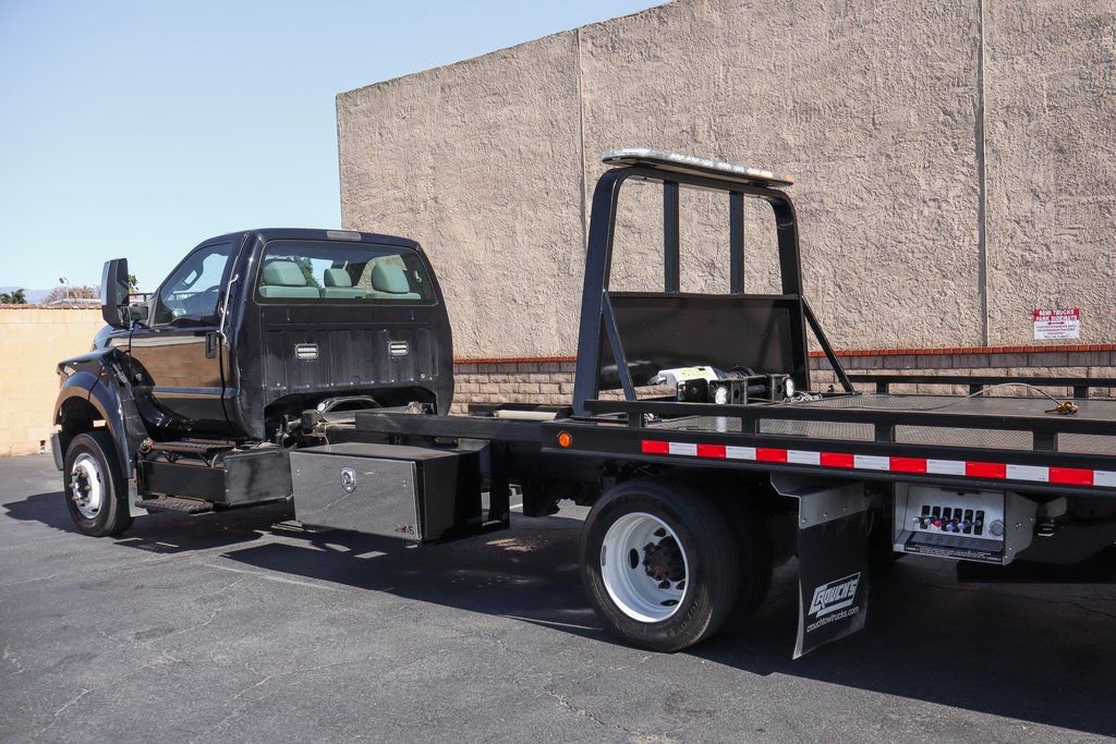 Used 2023 Ford F650 2WD Regular Cab Super Duty image 7