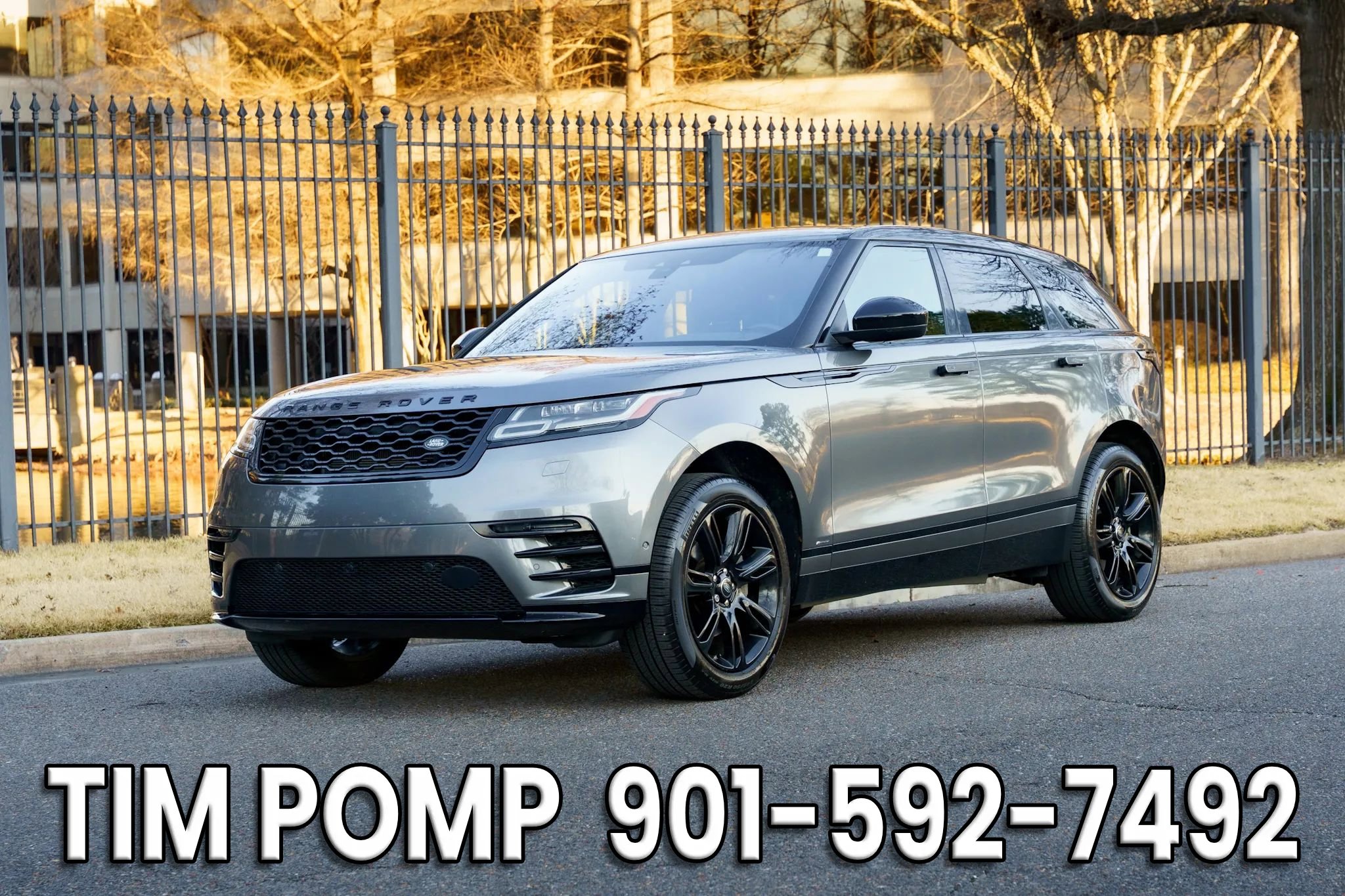 Used 2019 Land Rover Range Rover Velar R-Dynamic SE image 1