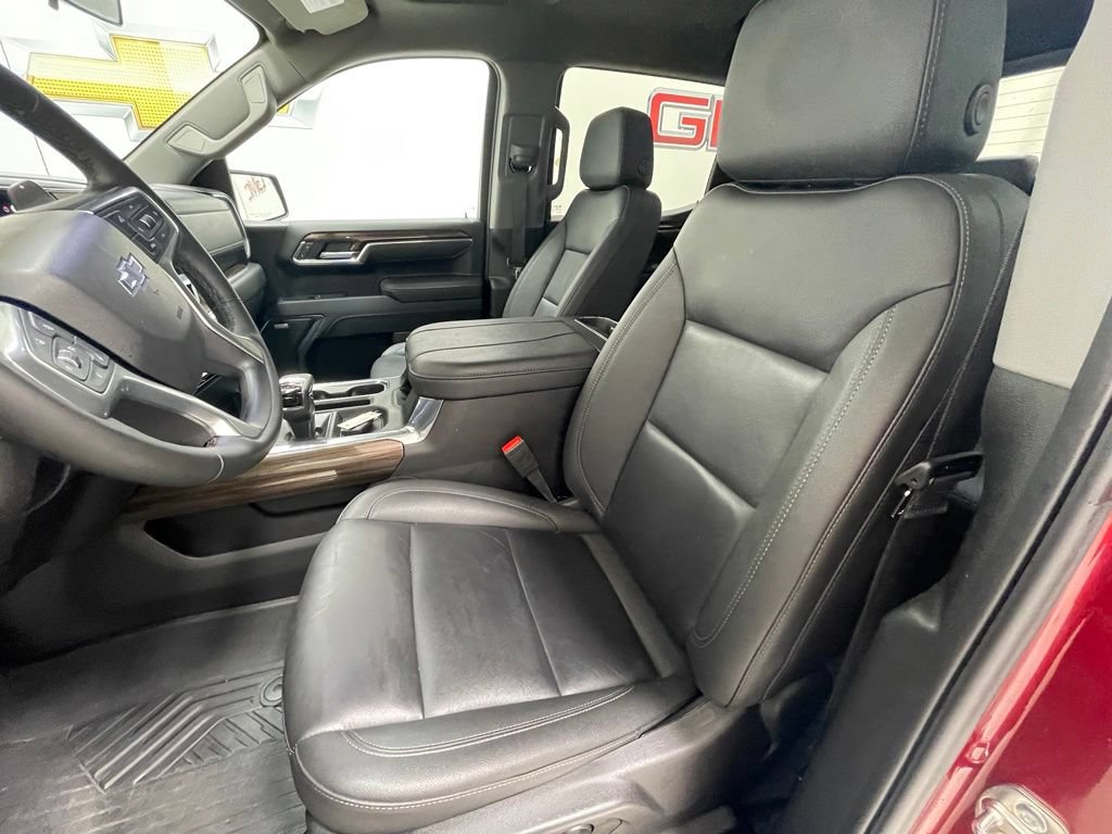 Used 2025 Chevrolet Silverado 1500 LT Trail Boss w/ LT Trail Boss Premium Package AWD/4WD image 19