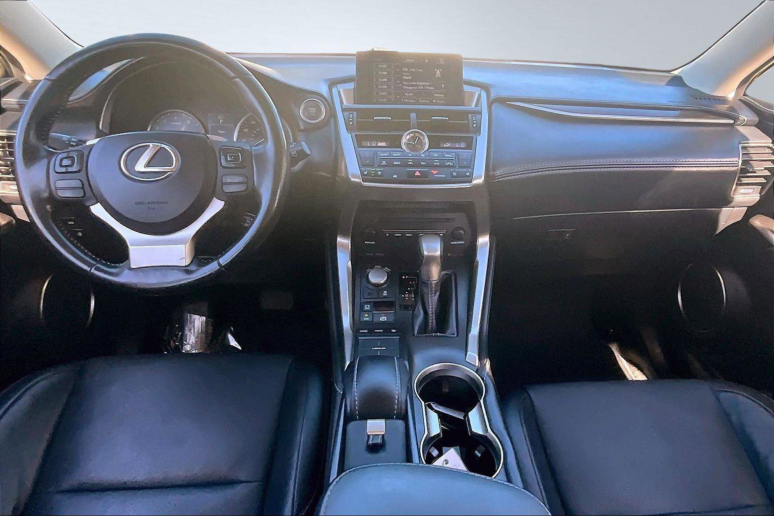 Used 2015 Lexus NX 200t FWD image 16