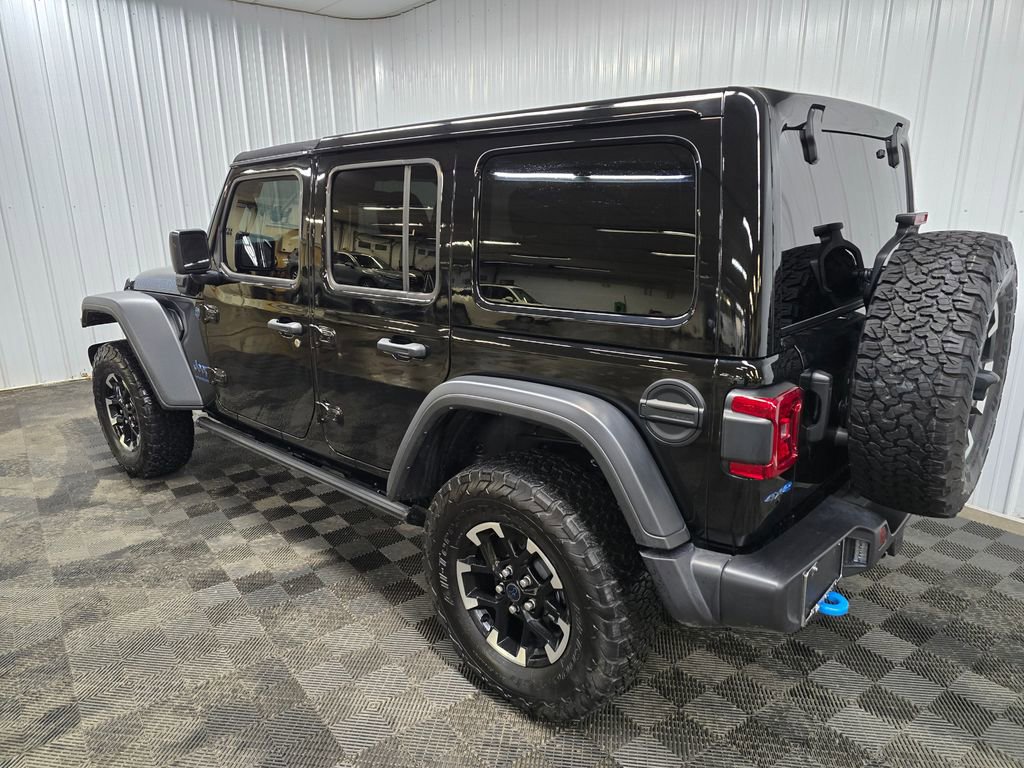 Used 2024 Jeep Wrangler Unlimited Rubicon 4xe w/ Convenience Group image 9