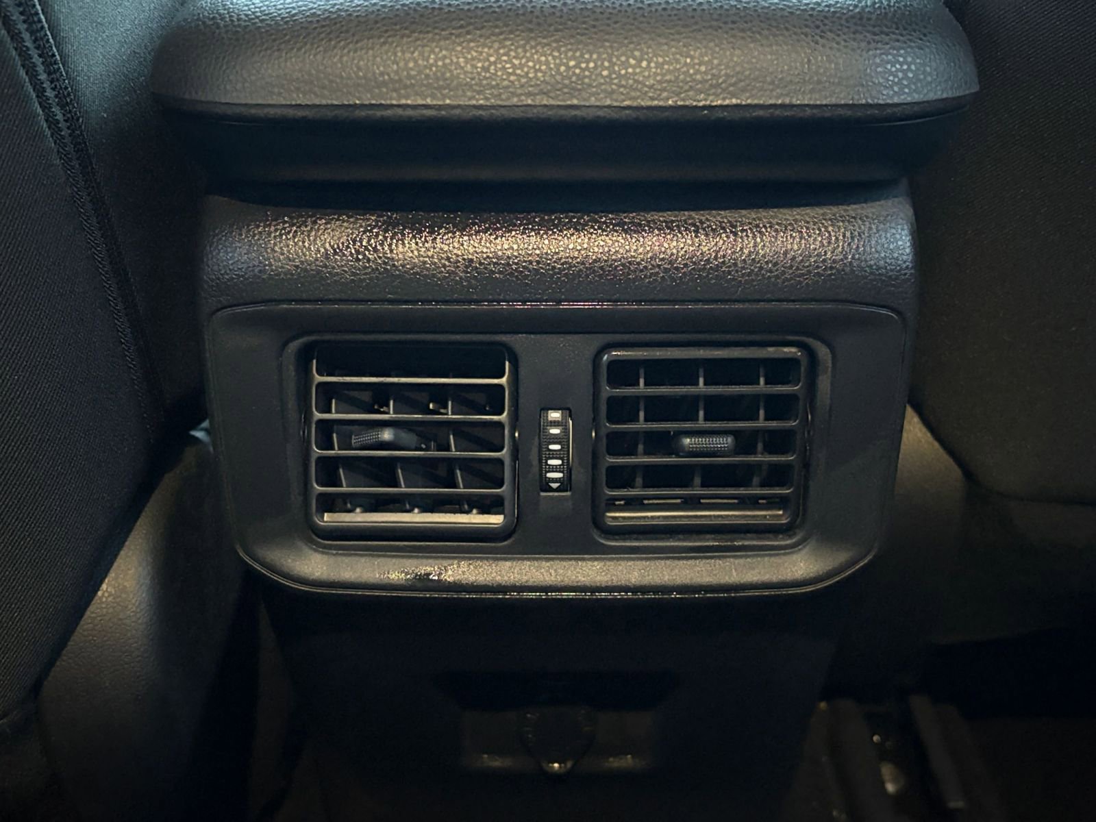 Used 2025 Toyota RAV4 LE image 23