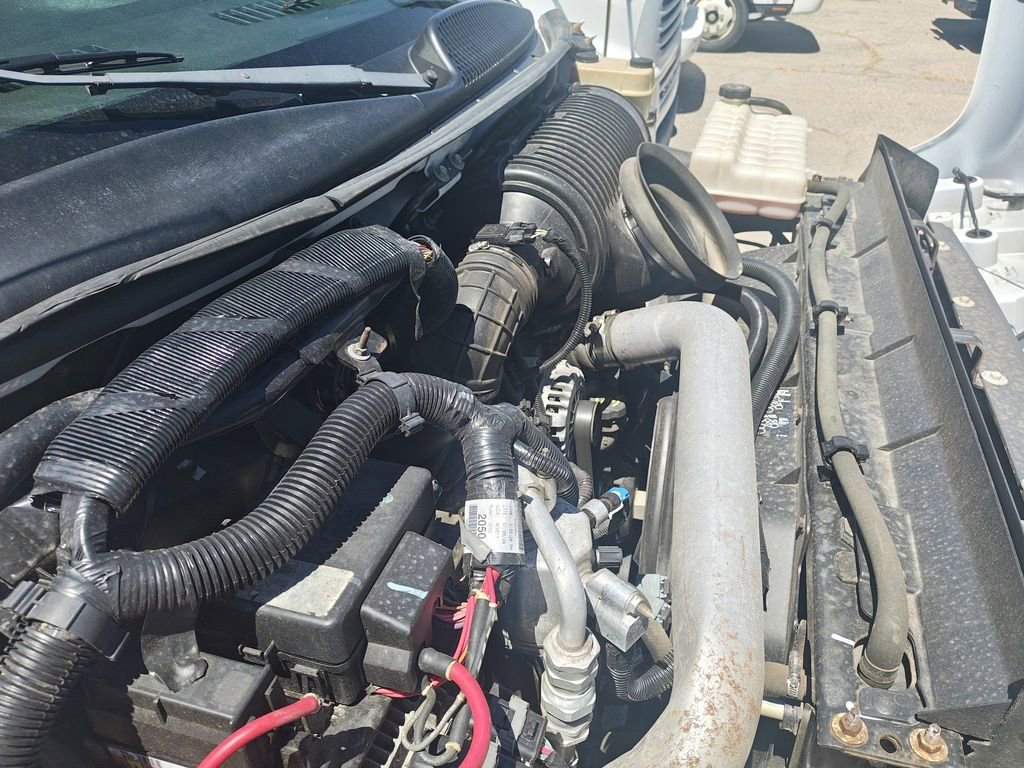 Used 2004 Chevrolet Kodiak C4500 2WD Crew Cab image 14