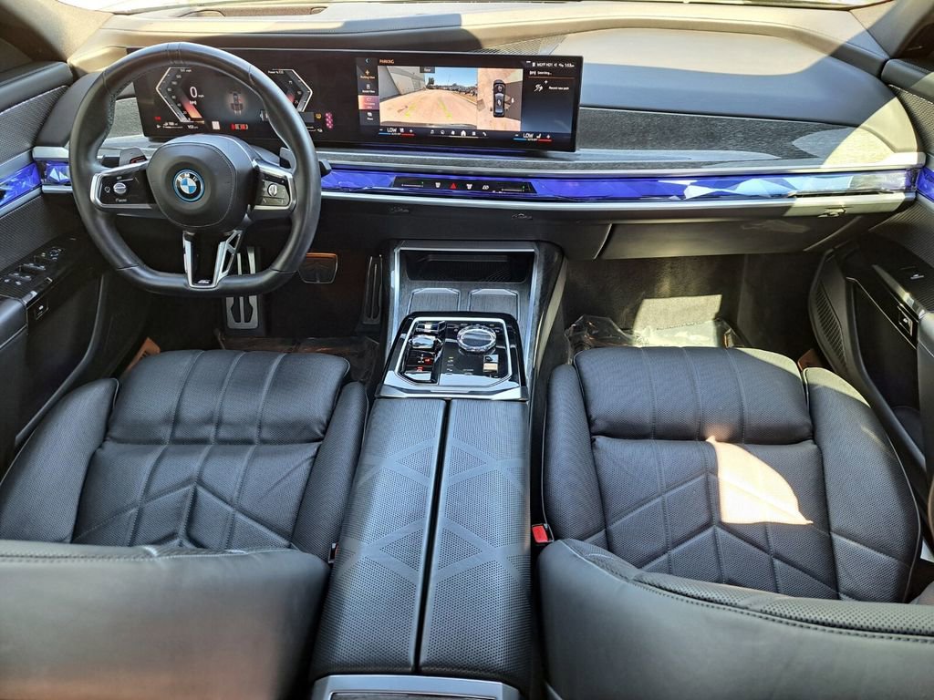 Used 2024 BMW 750e xDrive image 16