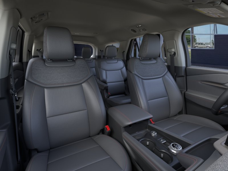 New 2026 Ford Explorer Active w/ Active Comfort Package AWD/4WD image 11