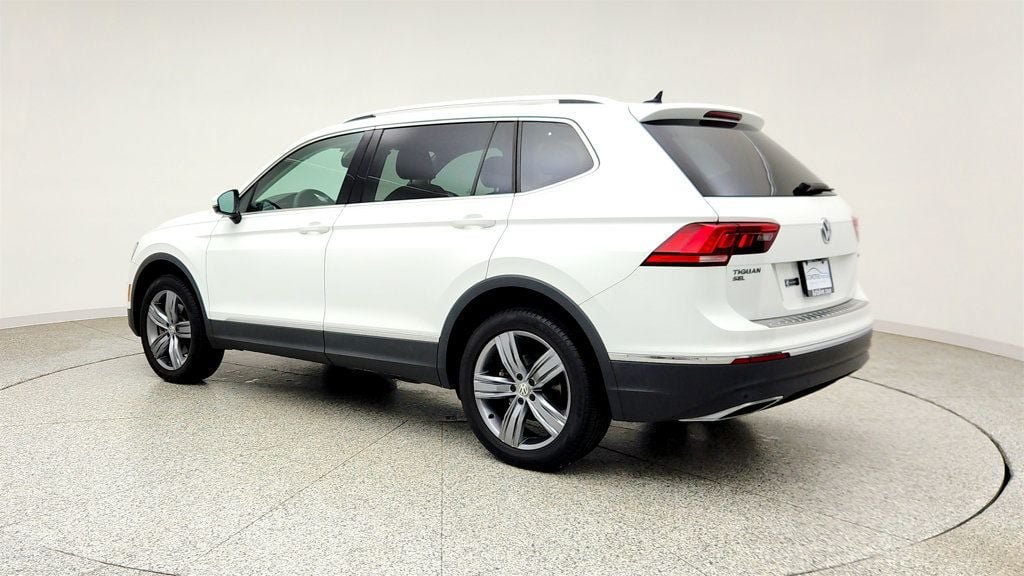 Used 2020 Volkswagen Tiguan SEL AWD/4WD image 7