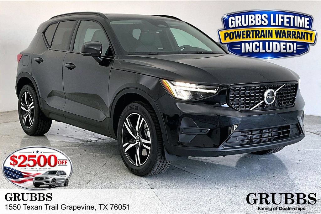 New 2026 Volvo XC40 B5 Core w/ Protection Package Premier AWD/4WD image 1