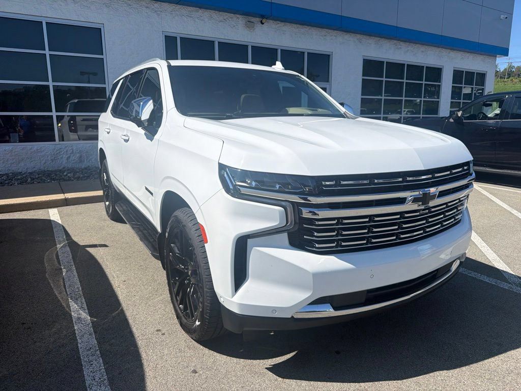Used 2023 Chevrolet Tahoe Premier w/ Advanced Technology Package AWD/4WD image 3