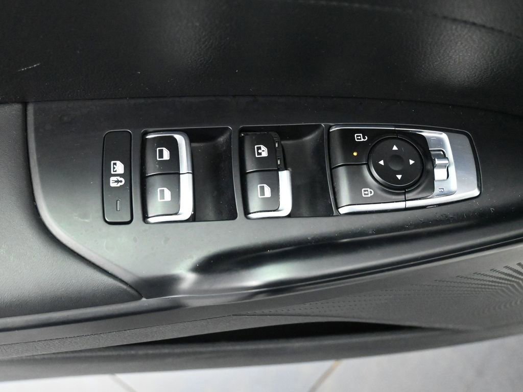 Used 2025 Kia K5 LXS image 24