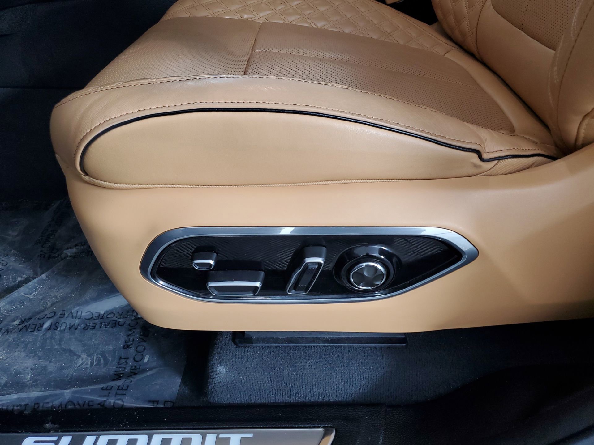 Used 2022 Jeep Grand Cherokee Summit w/ Advanced Protech Group IV image 25