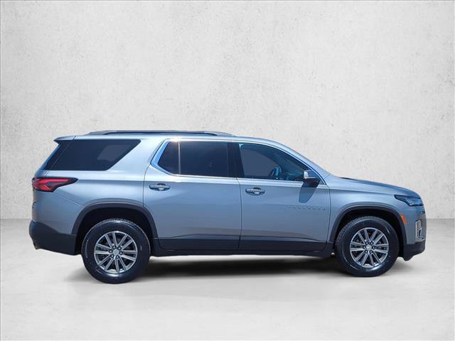 Used 2023 Chevrolet Traverse LT FWD image 4