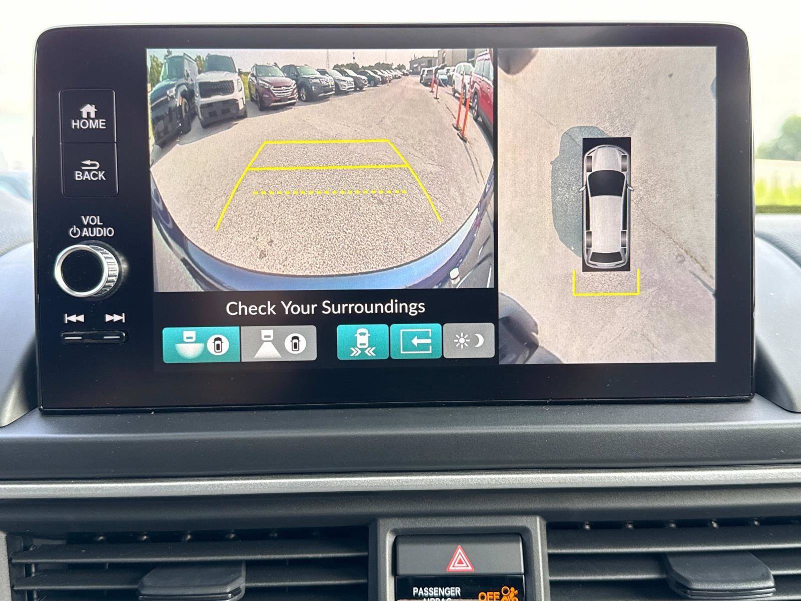 Used 2025 Honda Pilot Elite image 5