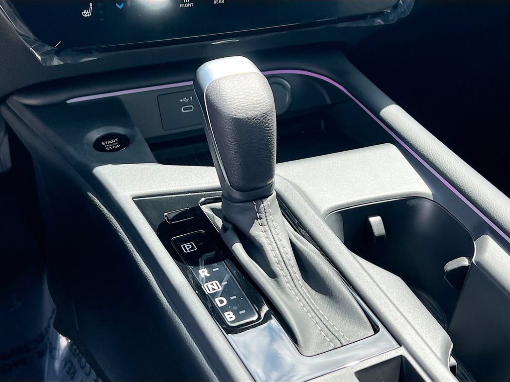 New 2026 Nissan Sentra SV w/ SV Convenience Package FWD image 16