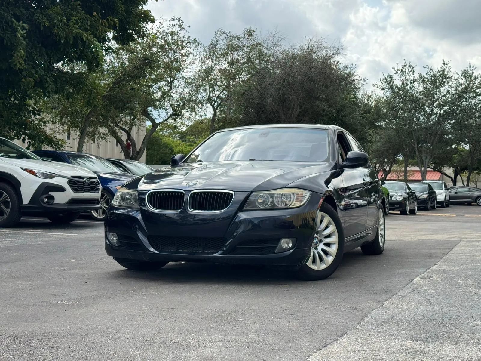 Used 2009 BMW 328i Sedan image 3