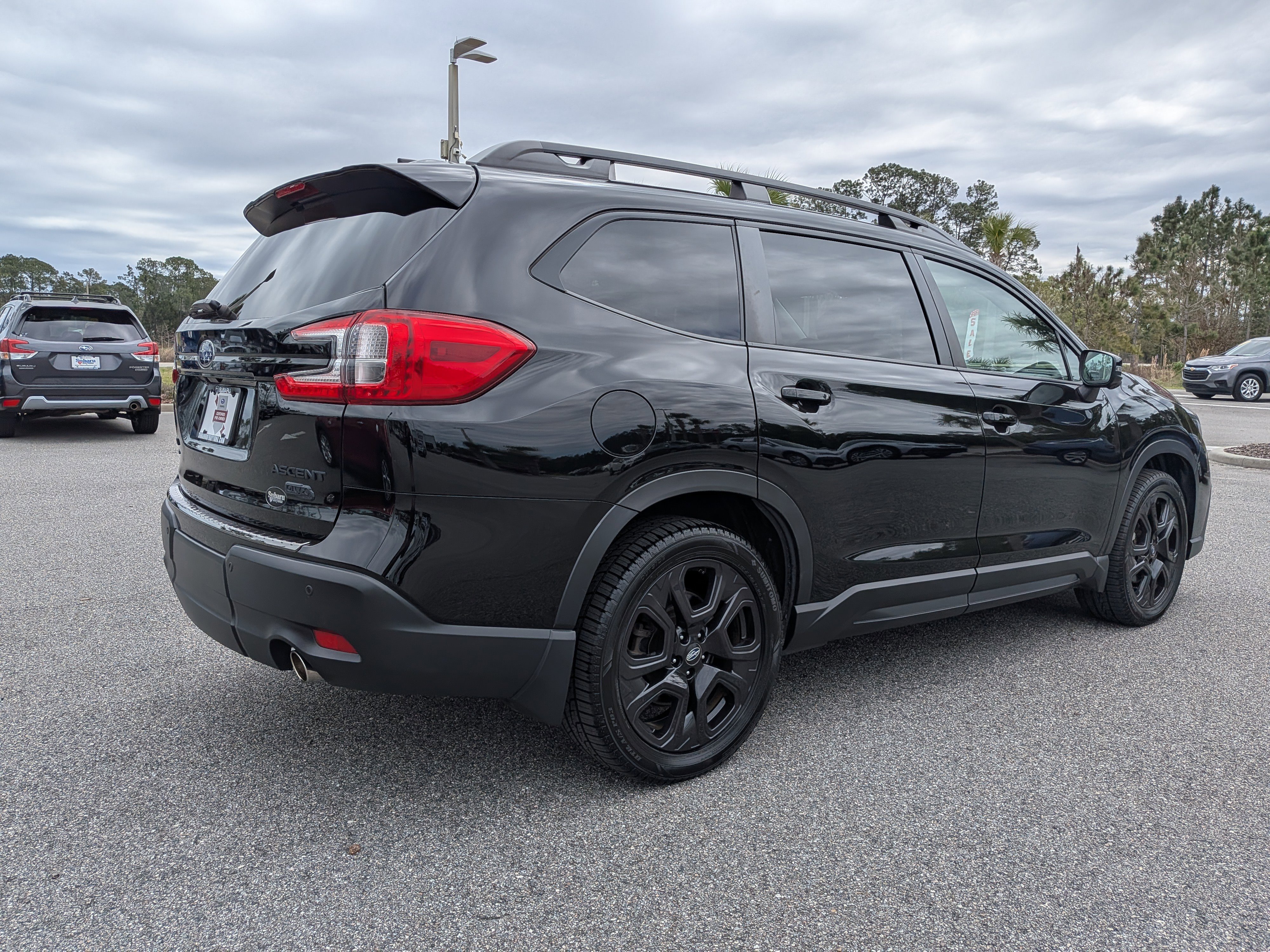 Used 2023 Subaru Ascent Onyx Edition Limited image 4