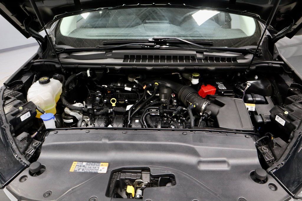 Certified 2023 Ford Edge SE image 17