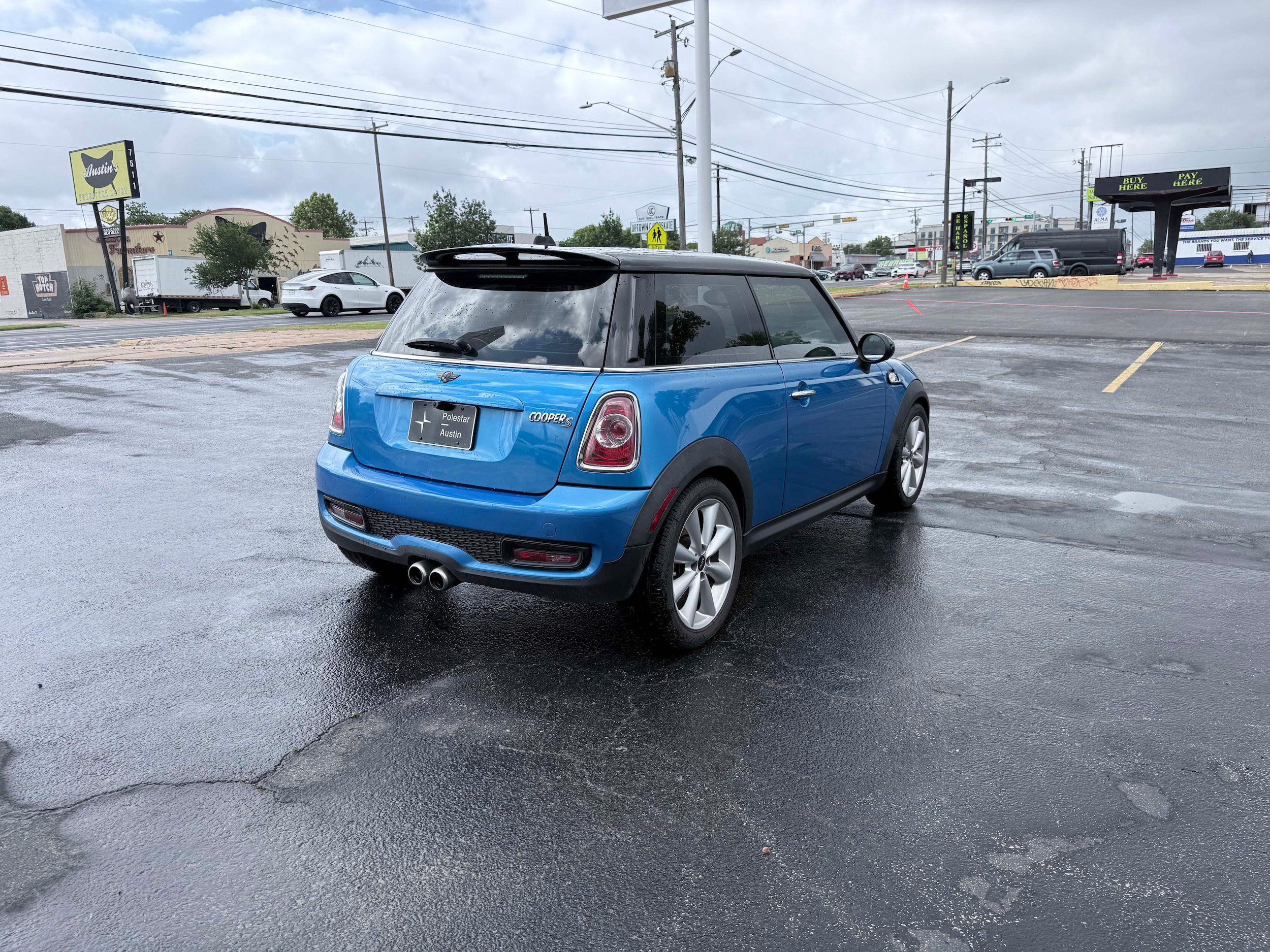 Used 2011 MINI Cooper S FWD image 6