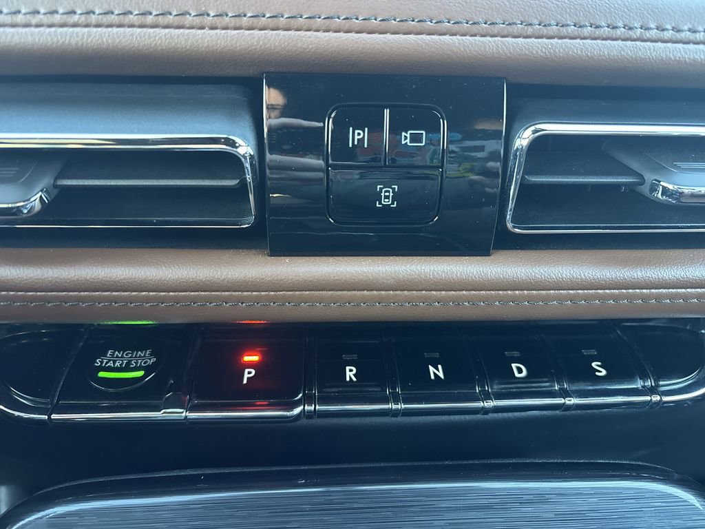 Certified 2021 Lincoln Nautilus Reserve w/ Cargo Utility Package image 26