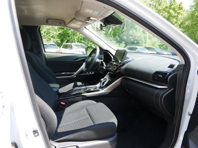 Used 2025 Mitsubishi Eclipse Cross LE AWD/4WD image 8