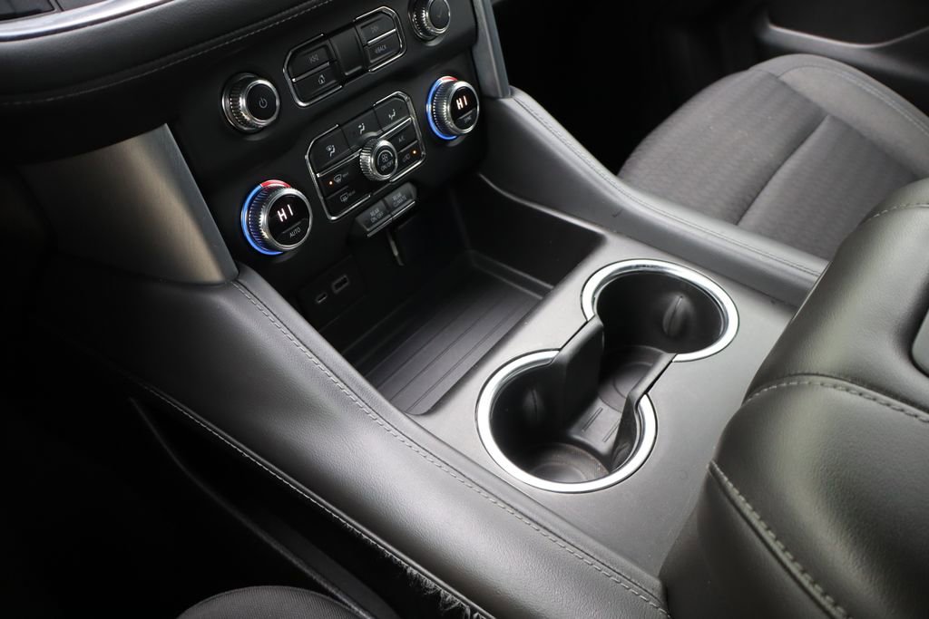 Used 2022 GMC Yukon SLE w/ Gmc Pro Safety Plus Package image 23