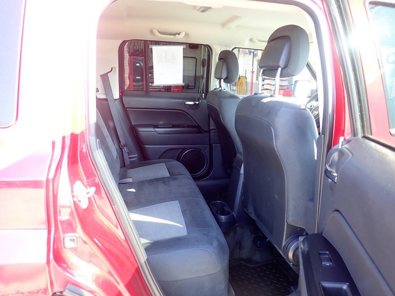 Used 2016 Jeep Patriot Sport w/ Power Value Group AWD/4WD image 25