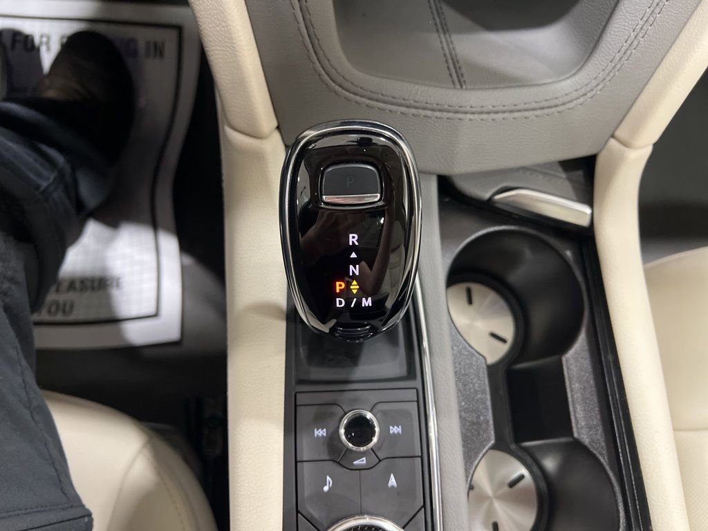 Used 2023 Cadillac XT5 Premium Luxury AWD/4WD image 18