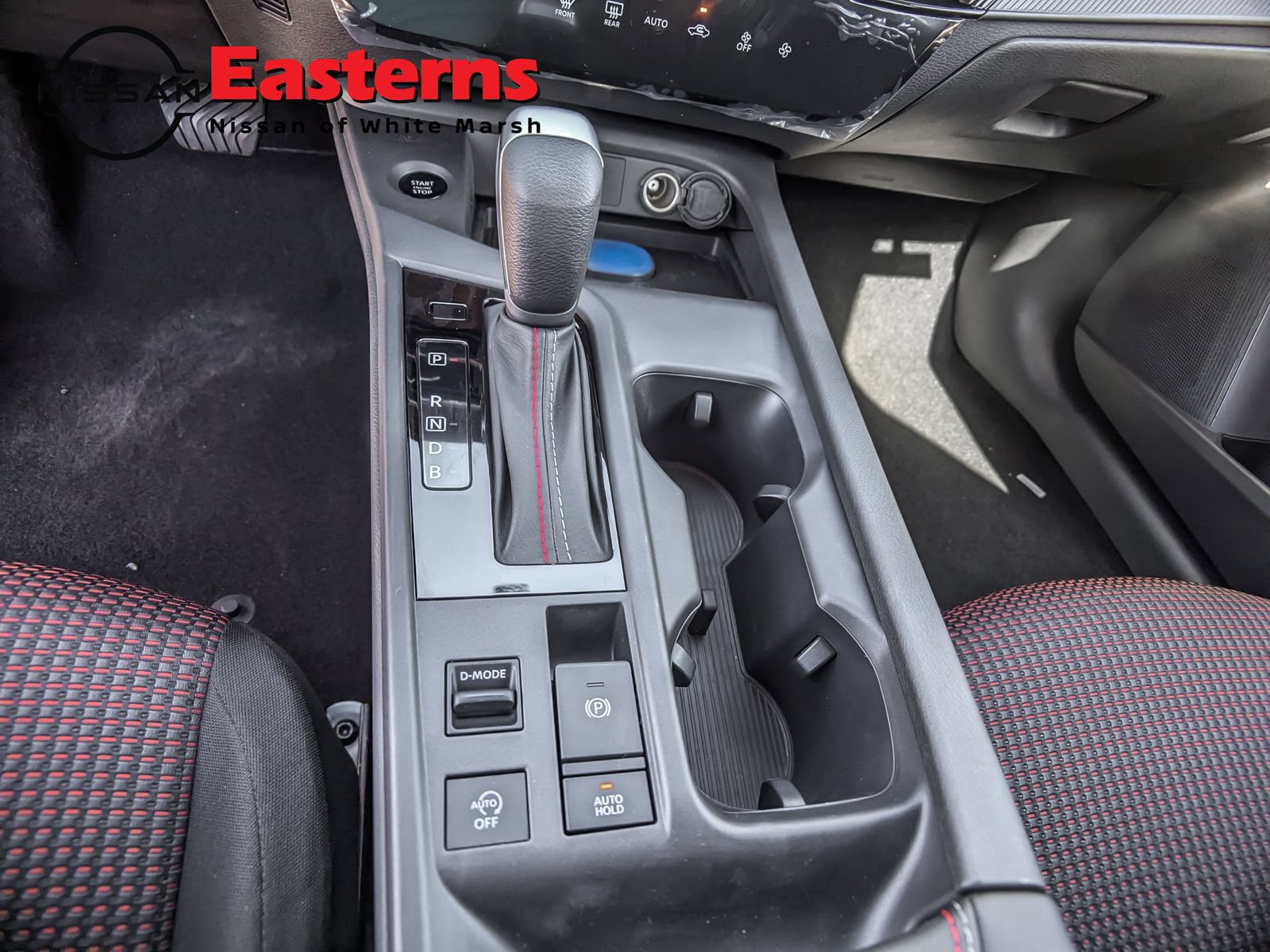 New 2027 Nissan Sentra SR w/ Floor Mat Package FWD image 13