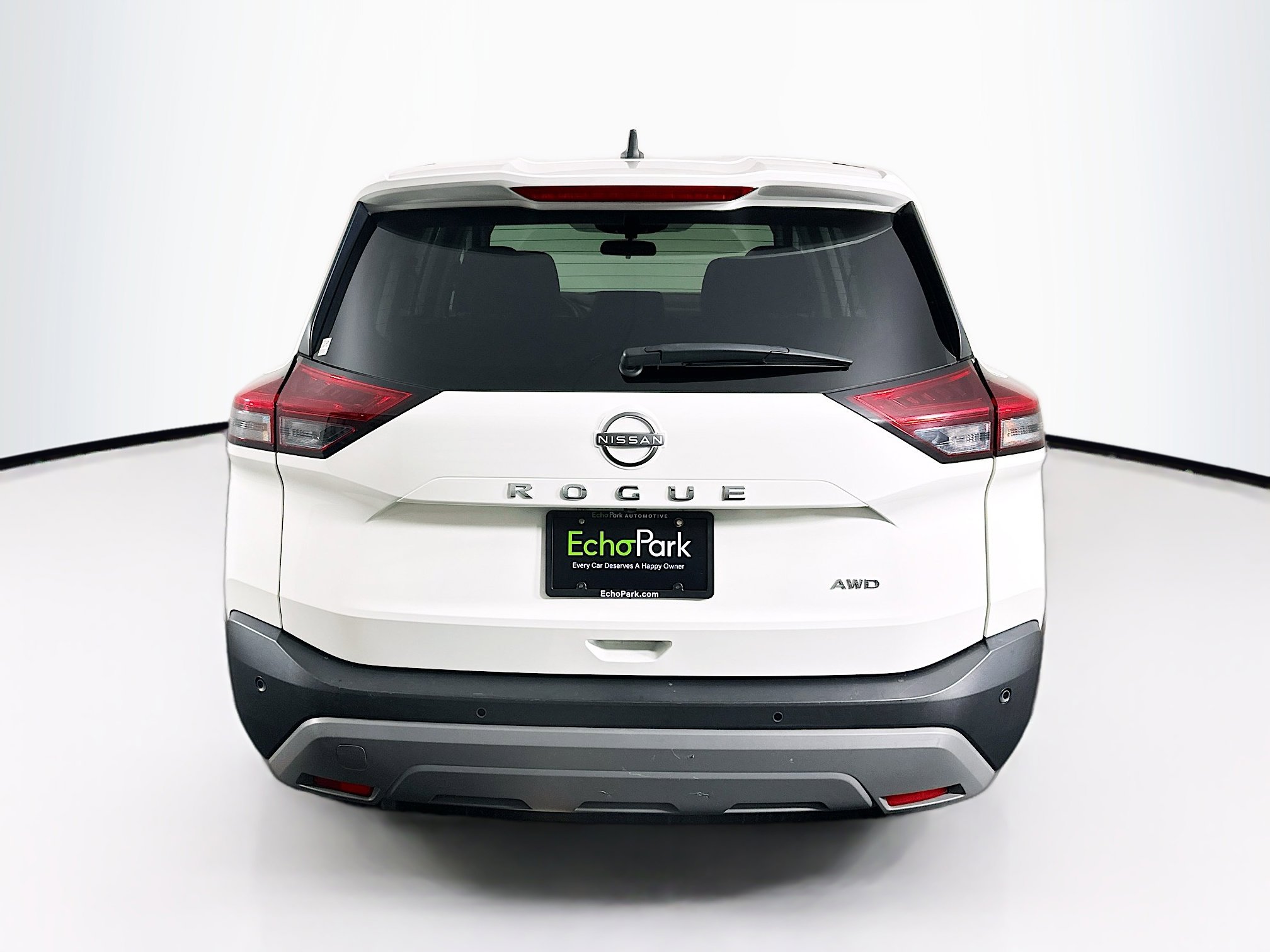 Used 2023 Nissan Rogue S image 7