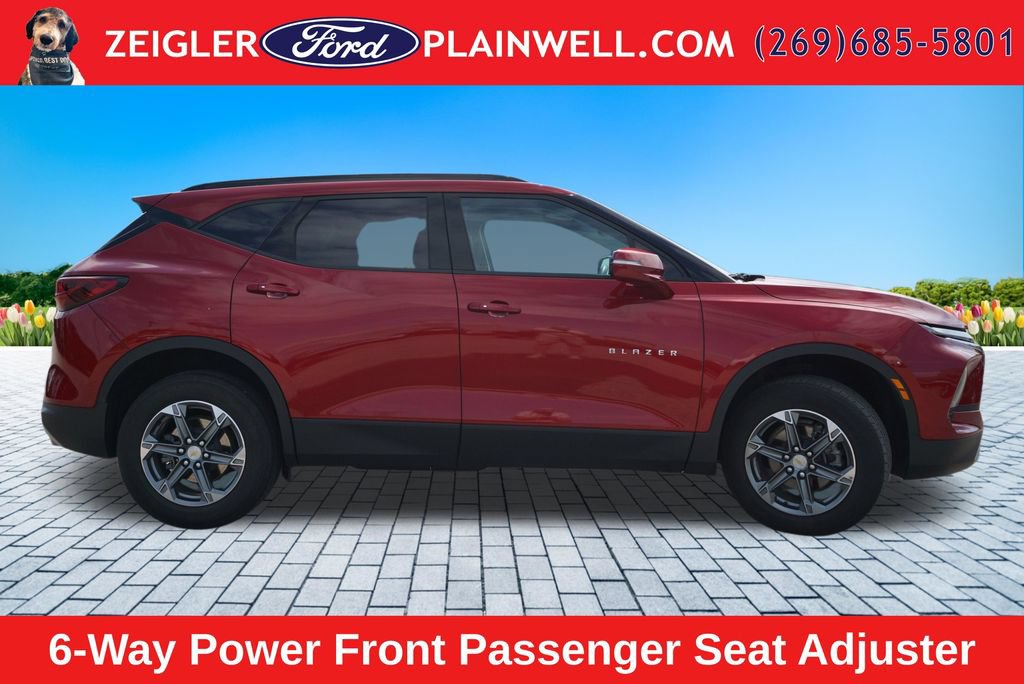 Used 2023 Chevrolet Blazer LT w/ LPO, Floor Liner Package FWD image 6