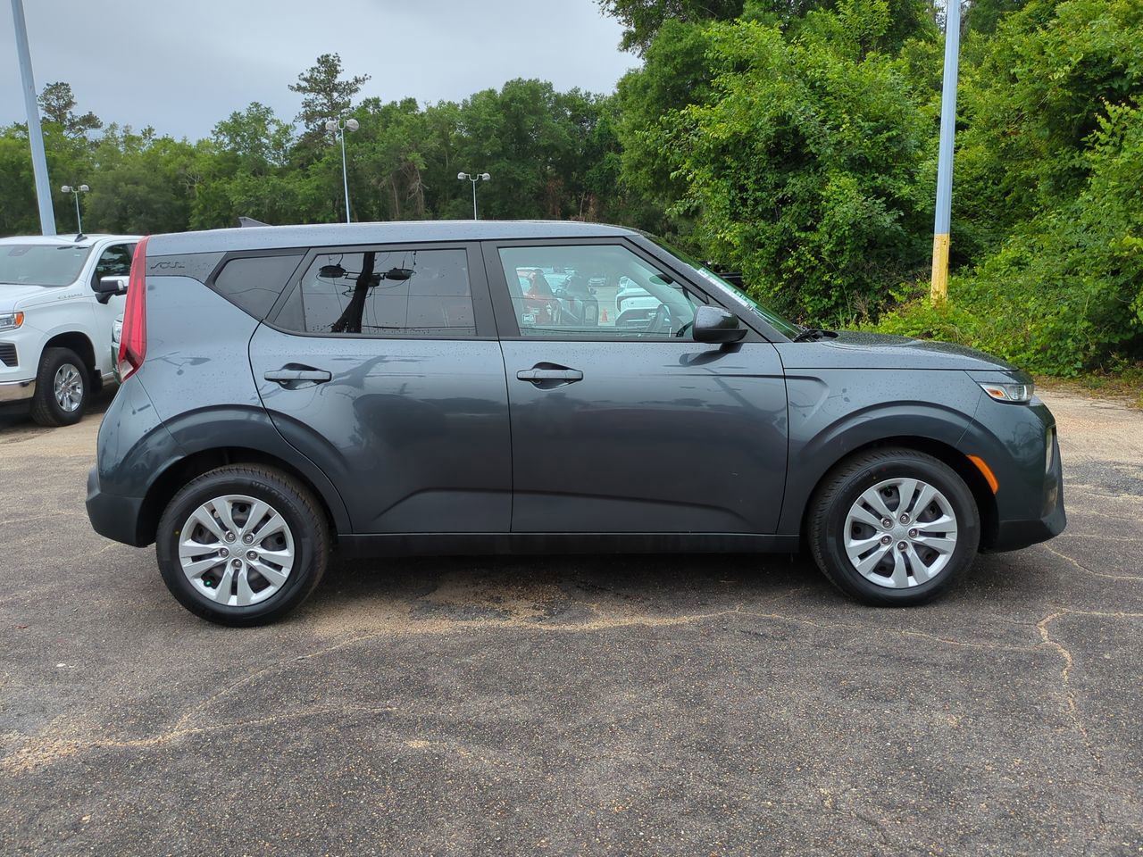 Certified 2021 Kia Soul LX FWD image 4