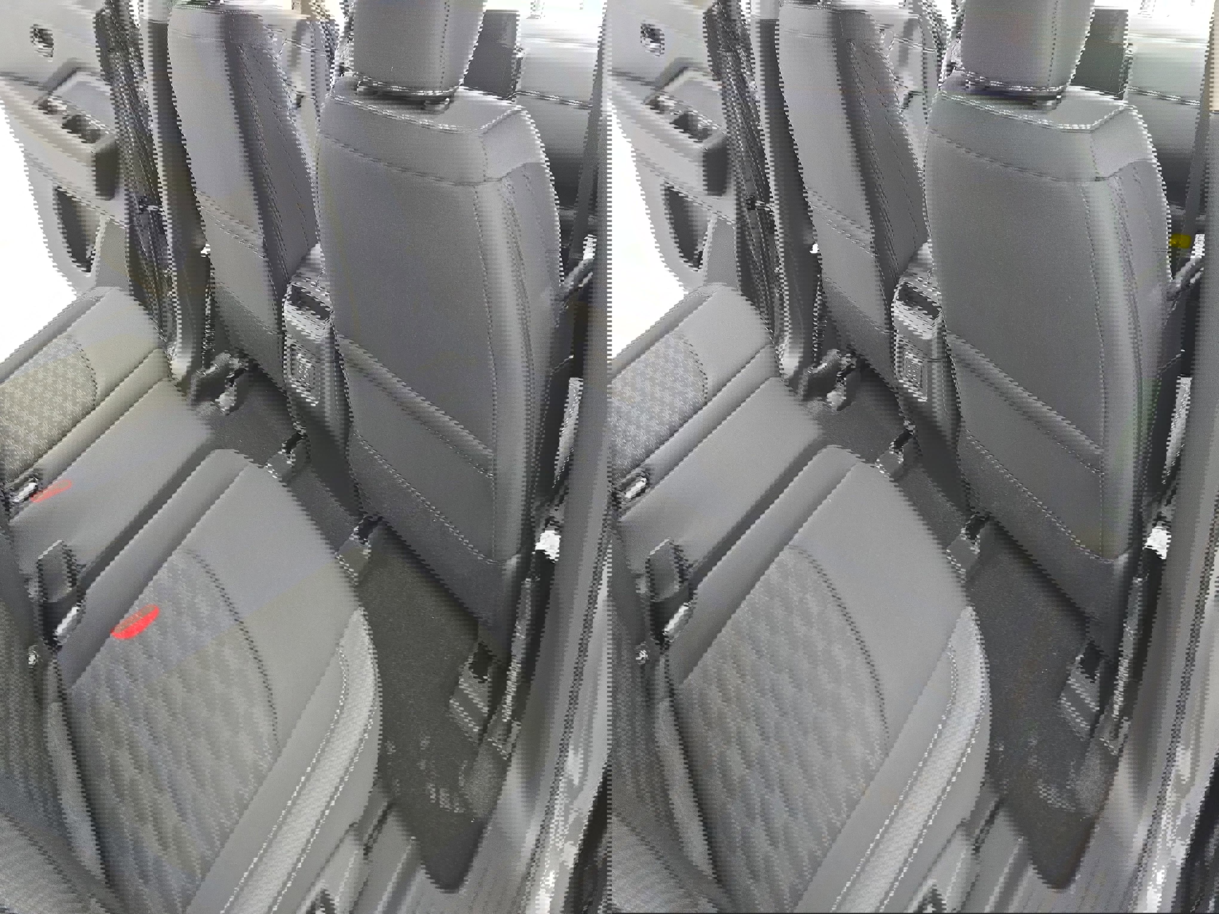 New 2026 Nissan Pathfinder SV image 11