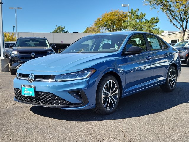 New 2027 Volkswagen Jetta Sport FWD image 4