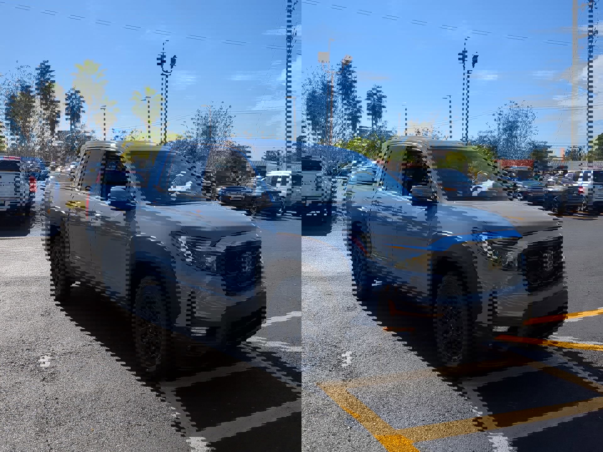 Used 2022 Honda Ridgeline RTL-E image 2