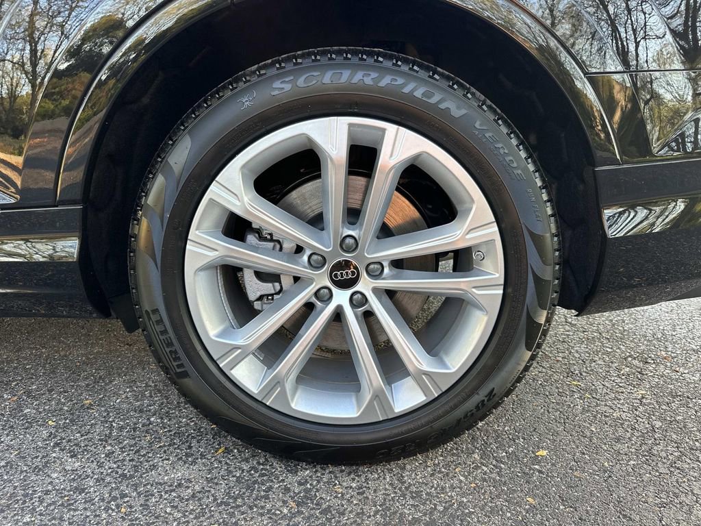 New 2026 Audi Q7 3.0T Premium Plus image 10